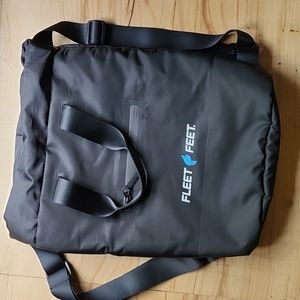 Vooray Flex Cinch Backpack-Fleet Feet